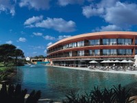 Fly-drive Algarve - Renaissance by Marriott Vila Sol