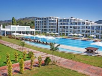 Zonvakantie Özdere - Maxima Paradise Beach Resort