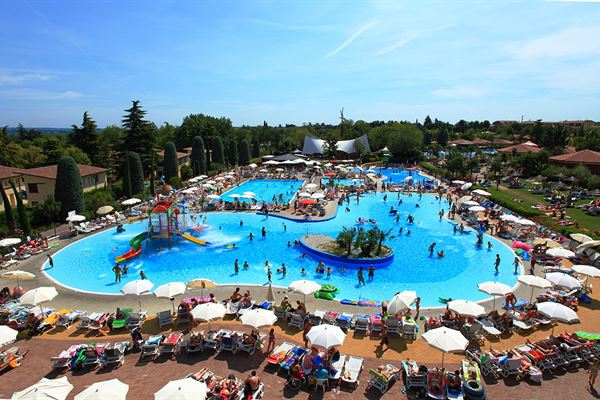 Camping Village Bella Italia