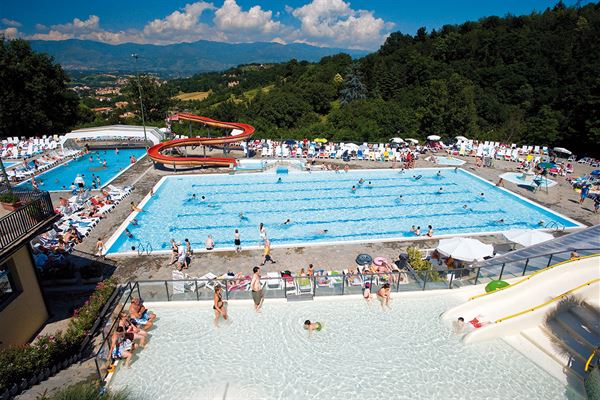 Camping Village Norcenni Girasole