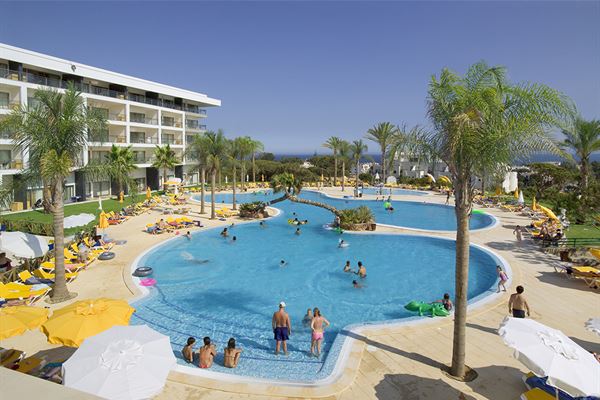 Aparthotel Alto da Colina