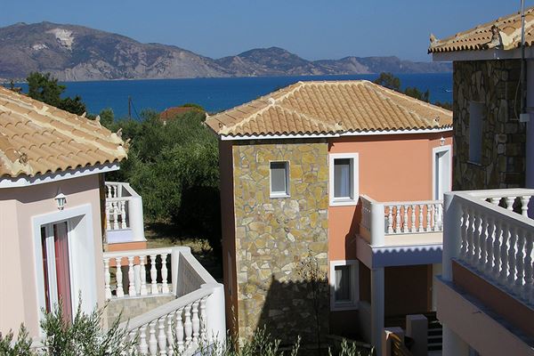 Villa's Agios Sostis Village