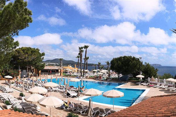 Club Azuline Cala Martina Ibiza