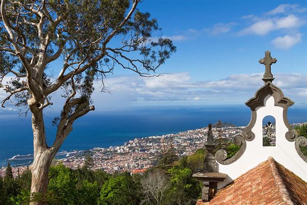 Fly & Drive Madeira - Valley & Coastal Drive - inclusief huurauto