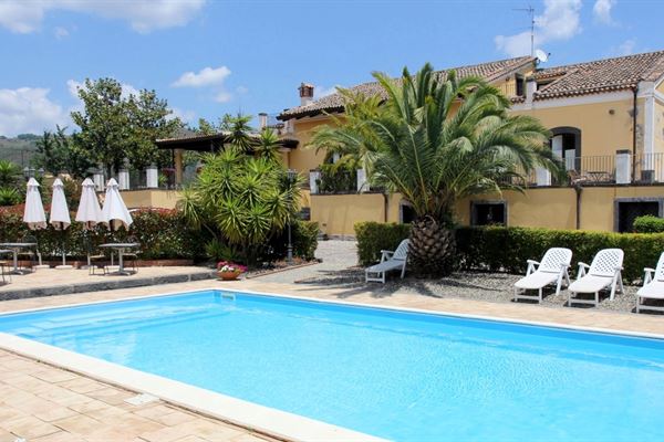 Villa San Gerardo - inclusief huurauto