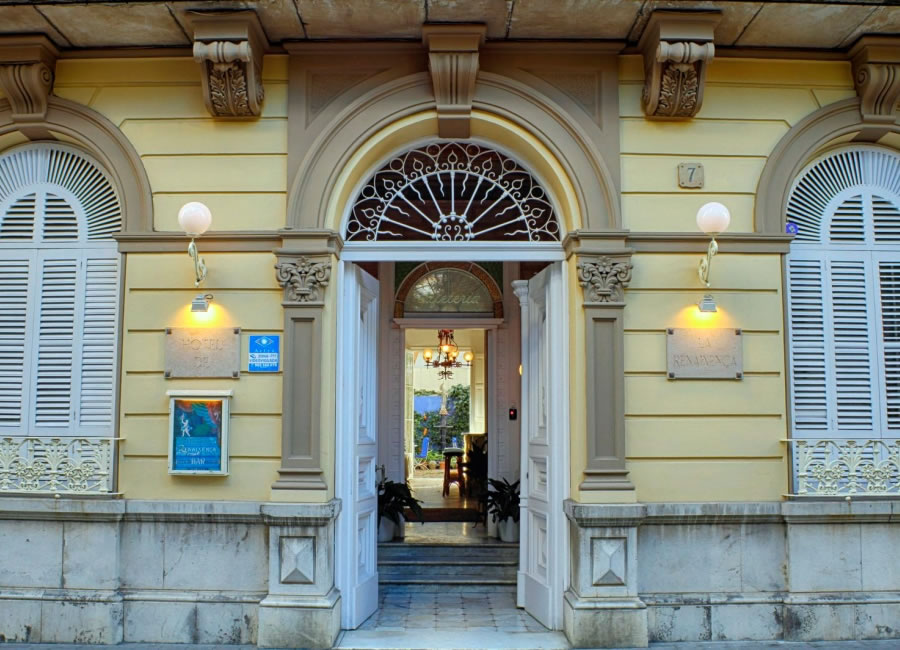Hotel De La Renaixença
