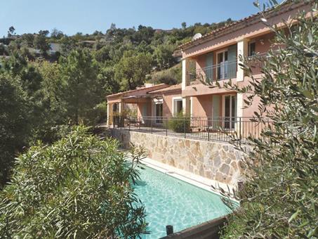 Villas Provencales