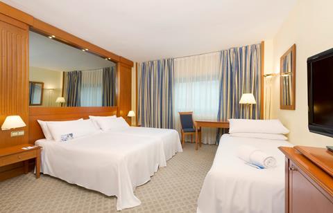 TRYP Apolo