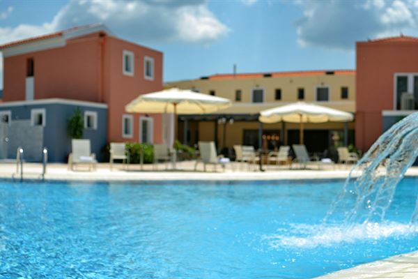 Aparthotel Theofilos Superior