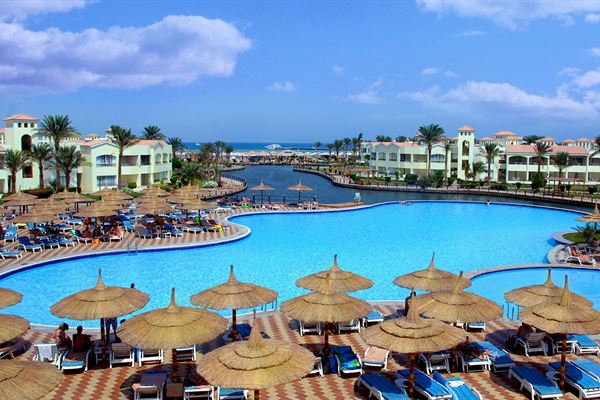 Pickalbatros Dana Beach Resort