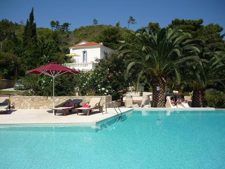 Armonia Bay